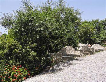 & - Residenza Locci 3* Teulada