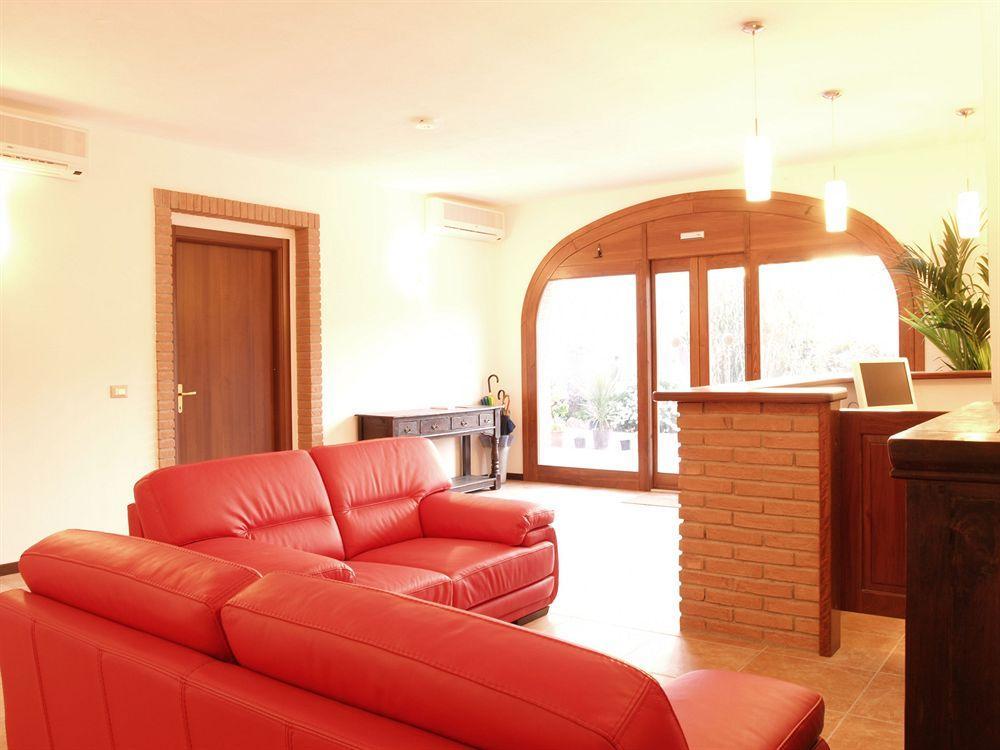 & - Residenza Locci Teulada